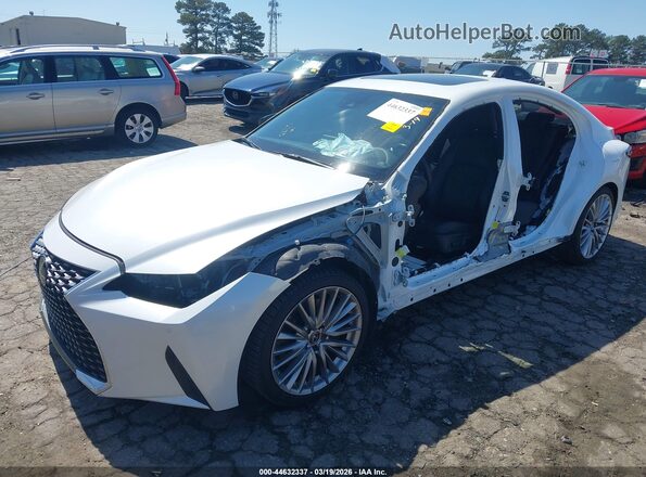 JTHDA1D21P5125519 2023 LEXUS IS 300 White Vista tres cuartos delantera izquierda