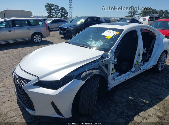 JTHDA1D21P5125519 2023 LEXUS IS 300 White Vista frontal