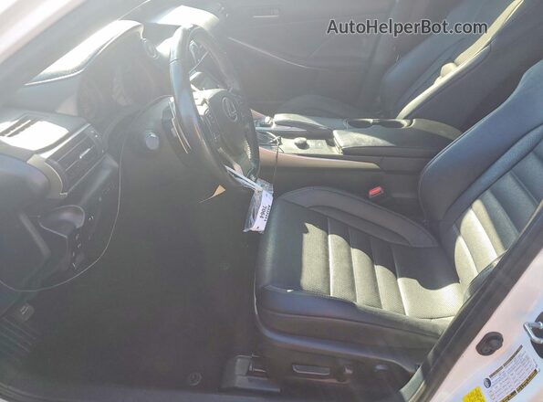JTHGA1D20L5103213 2020 LEXUS IS White Vista interior delantera