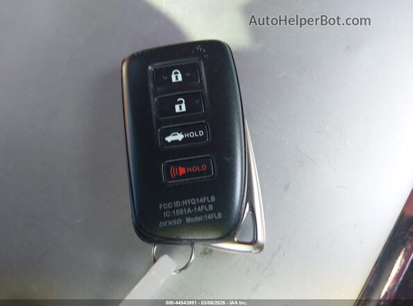 JTHGZ1B21P5059689 2023 LEXUS IS 350 Silver წინა პანელის ხედი