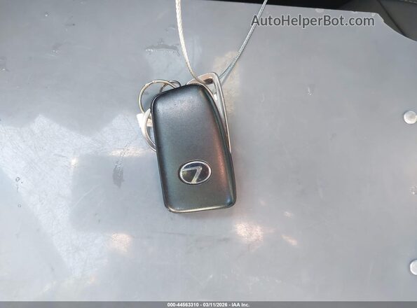 JTHGZ1B22M5040886 2021 LEXUS IS 350 Silver Առջևի վահանակի տեսք