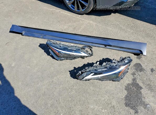 JTHGZ1B24N5054032 2022 LEXUS IS Gray Շարժիչի բաժամունքի տեսք