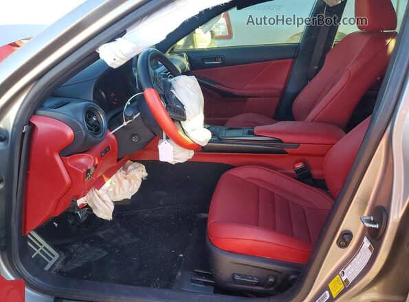 JTHGZ1B27P5070213 2023 LEXUS IS Серебряный Вид салона спереди