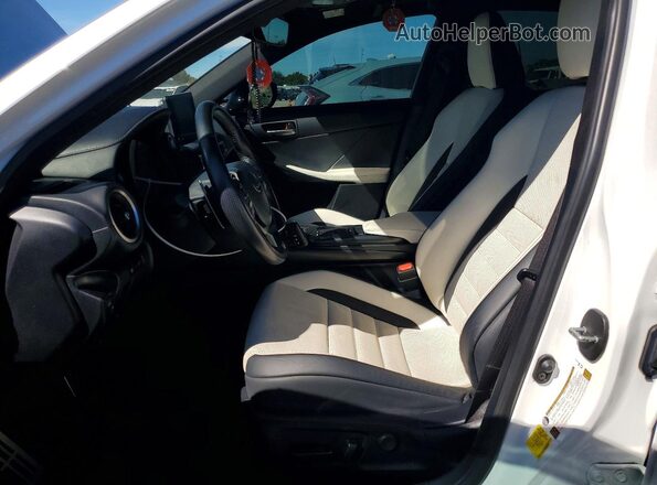 JTHGZ1B28N5056950 2022 LEXUS IS White Front interior view