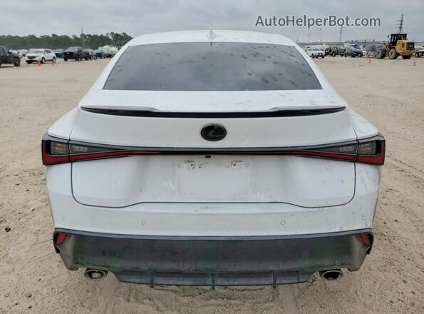 JTHGZ1B2XP5067970 2023 LEXUS IS White უკანა ხედი