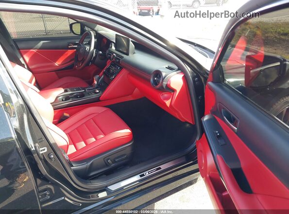 JTHGZ1B2XR5077210 2024 LEXUS IS 350 Black Widok wnętrza z przodu