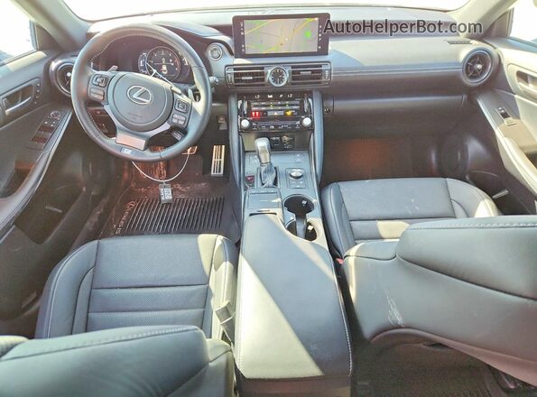 JTHGZ1B2XR5077384 2024 LEXUS IS Gray Widok deski rozdzielczej