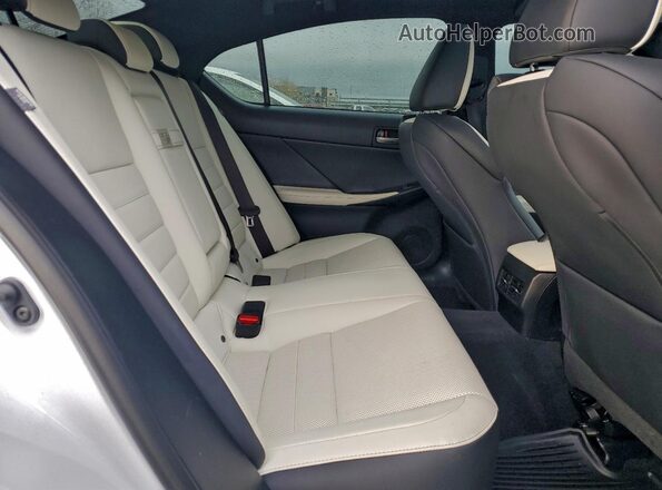 JTHGZ1E26P5029499 2023 LEXUS IS Белый Вид задних сидений