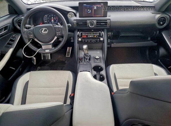 JTHGZ1E26P5029499 2023 LEXUS IS Белый Вид панели приборов