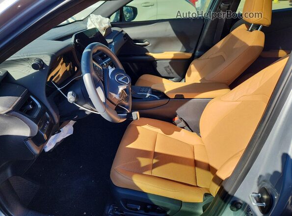 JTHP6JBH6R2174287 2024 LEXUS UX Silver Vista interior delantera