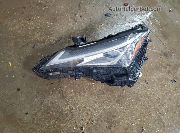 JTHP9JBH1M2051965 2021 LEXUS UX Silver 