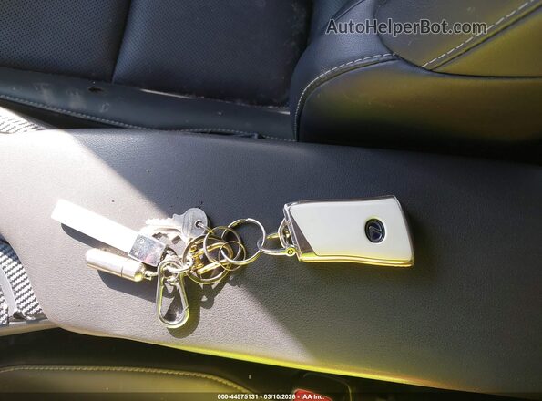 JTHP9JBH1N2056293 2022 LEXUS UX 250H White Widok deski rozdzielczej