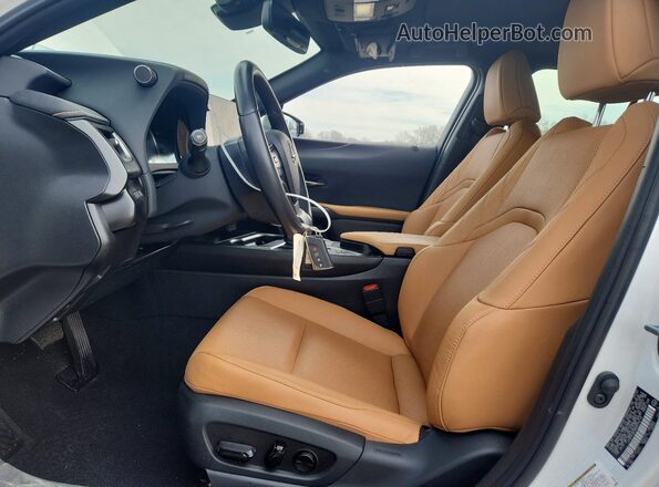 JTHP9JBH2R2074114 2024 LEXUS UX White Սալոնի դիմացի տեսք