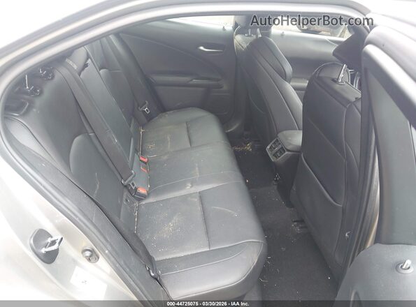 JTHU9JBH4K2000492 2019 LEXUS UX 250H Silver Widok naklejki z numerem VIN