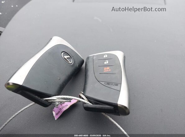 JTHX3JBH9L2031446 2020 LEXUS UX 200 Серый Вид панели приборов