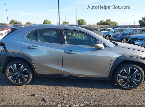 JTHX9JBH0M2054100 2021 LEXUS UX 250H Silver Սալոնի 360 աստիճան տեսք