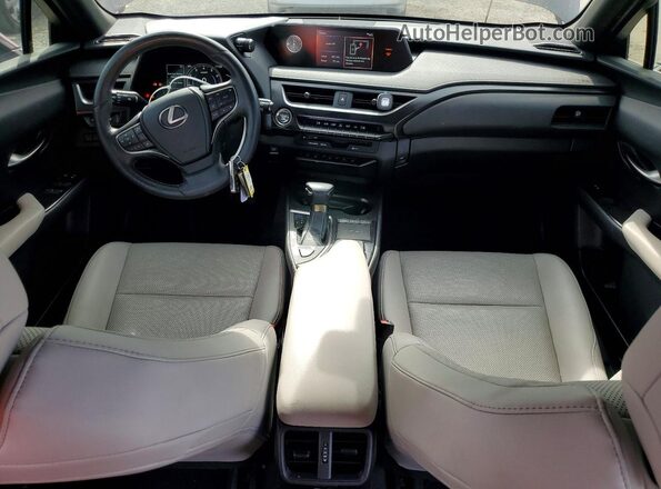 JTHY3JBH0K2000671 2019 LEXUS UX Черный Вид панели приборов