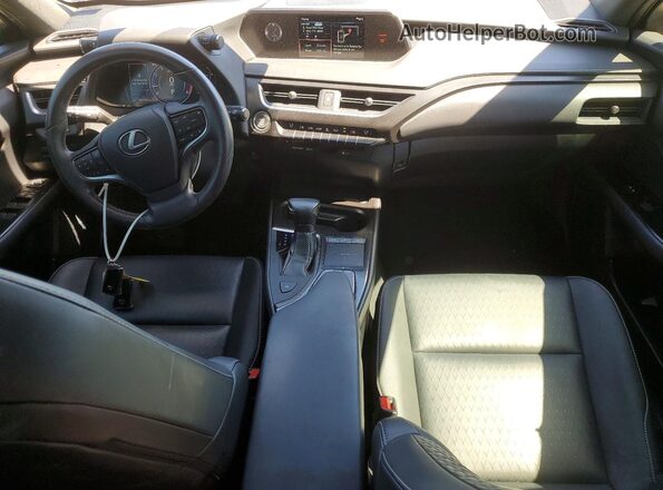 JTHY3JBH6K2017765 2019 LEXUS UX Серый Вид панели приборов