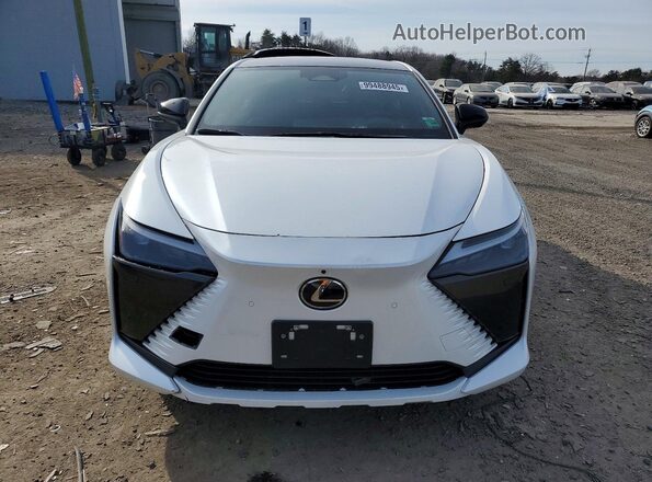 JTJAAAAB3PA021532 2023 LEXUS RZ White Вид спереду