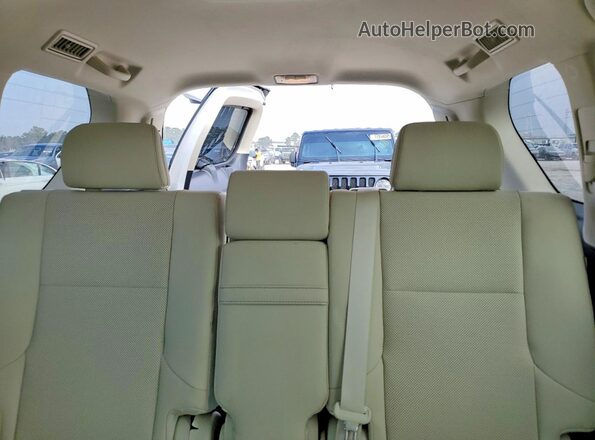 JTJAM7BX1P5360660 2023 LEXUS GX White უკანა სავარძლების ხედი