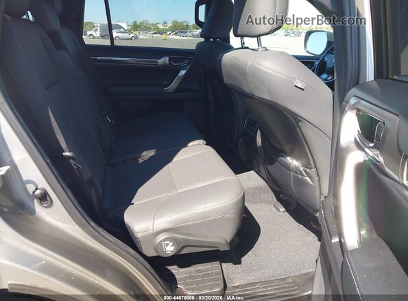 JTJAM7BX2P5357122 2023 LEXUS GX 460 Silver 