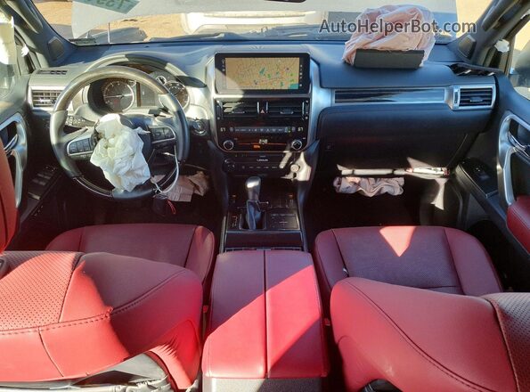 JTJAM7BX6P5381682 2023 LEXUS GX Silver Вид панелі приладів