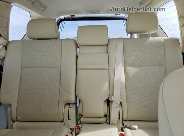 JTJAM7BX7M5287256 2021 LEXUS GX White Հետևի նստատեղերի տեսք