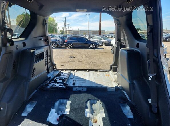 JTJAM7BX8P5364026 2023 LEXUS GX Silver უკანა სავარძლების ხედი