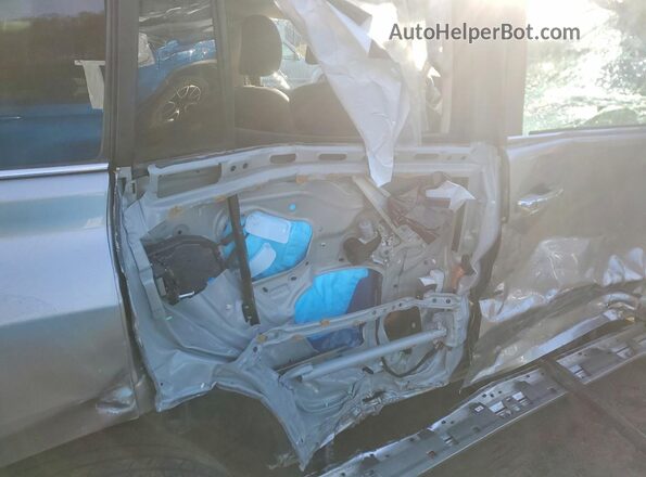 JTJAM7BX8P5367671 2023 LEXUS GX Silver Вид задньої частини салону