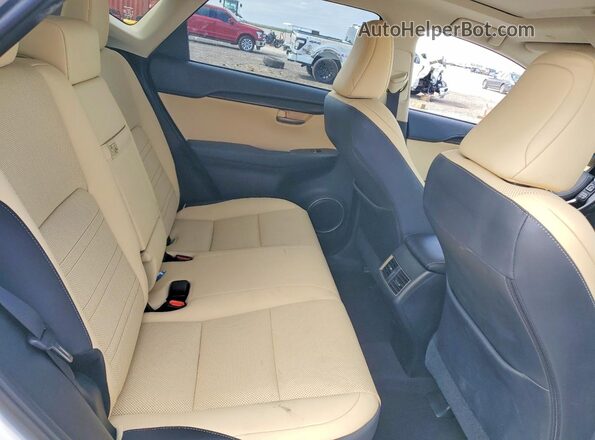 JTJGARBZ8M5021079 2021 LEXUS NX White Vista interior trasera