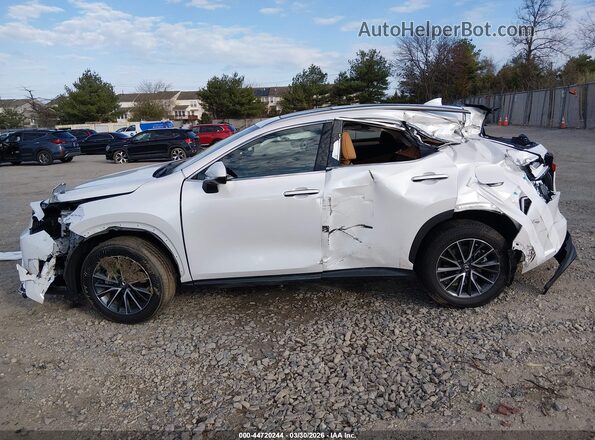 JTJGKCEZ3S5024751 2025 LEXUS NX 350H White Вид задньої частини салону