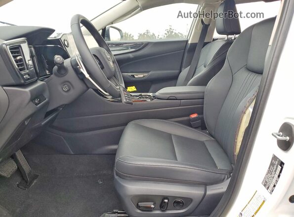 JTJGKCEZ6S5036151 2025 LEXUS NX White Вид салону спереду