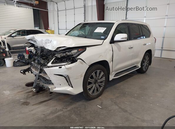 JTJHY7AX0H4233989 2017 LEXUS LX 570 White Vista tres cuartos delantera izquierda