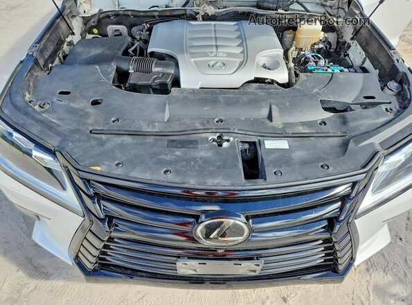 JTJHY7AX5J4265259 2018 LEXUS LX White Widok komory silnika