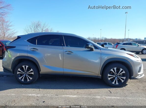 JTJSARDZ4L5009016 2020 LEXUS NX 300 Silver Widok wnętrza z tyłu