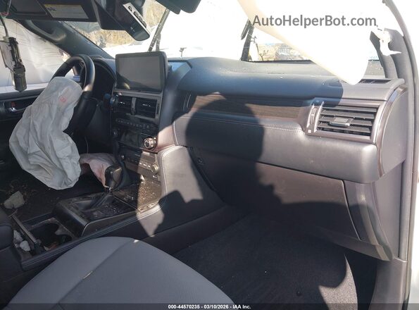 JTJSM7BX4P5339600 2023 LEXUS GX 460 White Front interior view