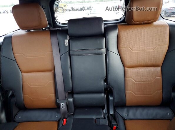 JTJVBCDX1R5005973 2024 LEXUS GX Silver Вид задніх сидінь