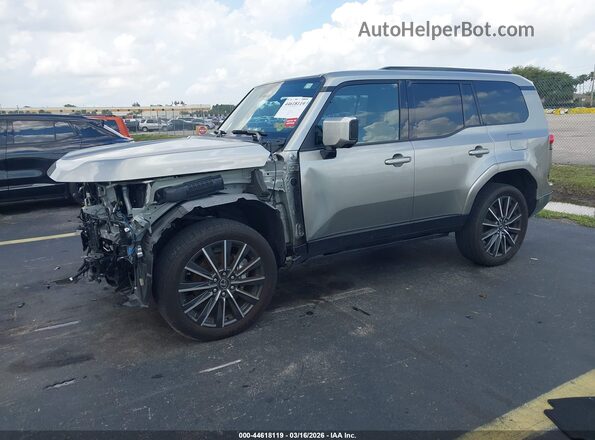 JTJVBCDX4R5018748 2024 LEXUS GX 550 Gray Vista tres cuartos delantera izquierda