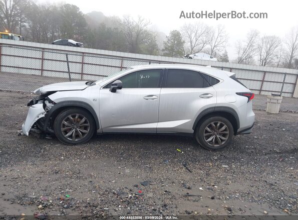 JTJYARBZ6J2104429 2018 LEXUS NX 300 Silver Widok wnętrza z tyłu