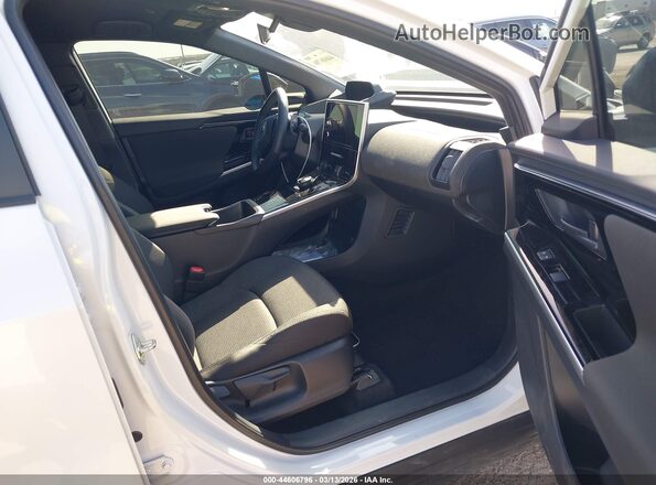 JTMABABA1RA062699 2024 SUBARU SOLTERRA White Widok wnętrza z przodu