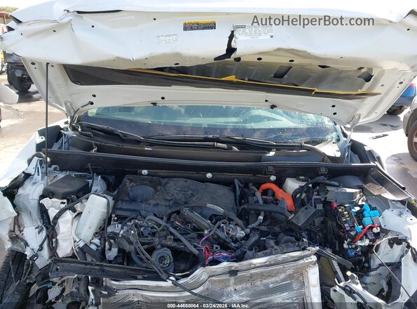 JTMB6RFV1SD581938 2025 TOYOTA LE White უკანა ხედი