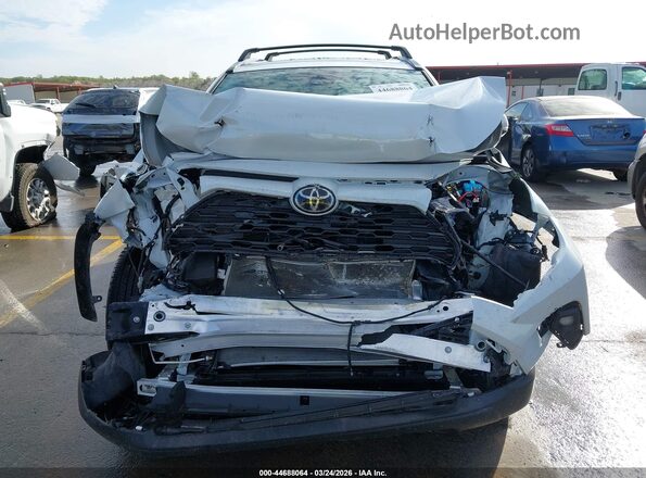 JTMB6RFV1SD581938 2025 TOYOTA LE White უკანა სალონის ხედი