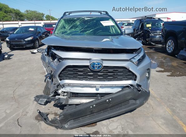 JTMB6RFV3RJ044855 2024 TOYOTA LE Silver 