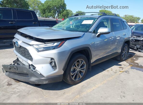 JTMB6RFV3RJ044855 2024 TOYOTA LE Silver 
