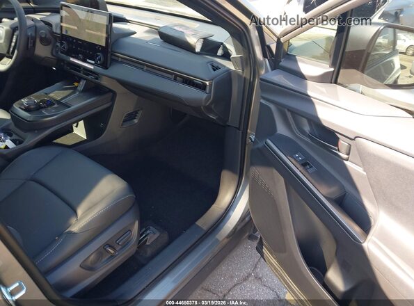 JTMBCAEBXTA002286 2026 TOYOTA LIMITED Gray Vista interior delantera