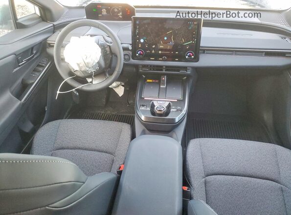 JTMBDAFB8TA000998 2026 TOYOTA LE White Widok deski rozdzielczej