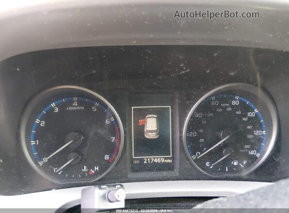 JTMBFREV2HJ108271 2017 TOYOTA LE White Հետևի նստատեղերի տեսք