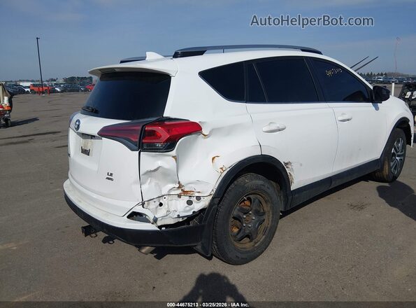 JTMBFREV2HJ108271 2017 TOYOTA LE White Դիմացի տեսք