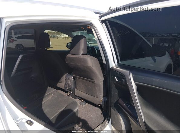 JTMBFREV2HJ108271 2017 TOYOTA LE White VIN կոդի պիտակի տեսք