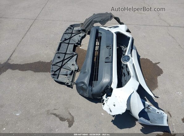 JTMC1RFV6KD022906 2019 TOYOTA LE White Սարքավորումների վահանակի տեսք